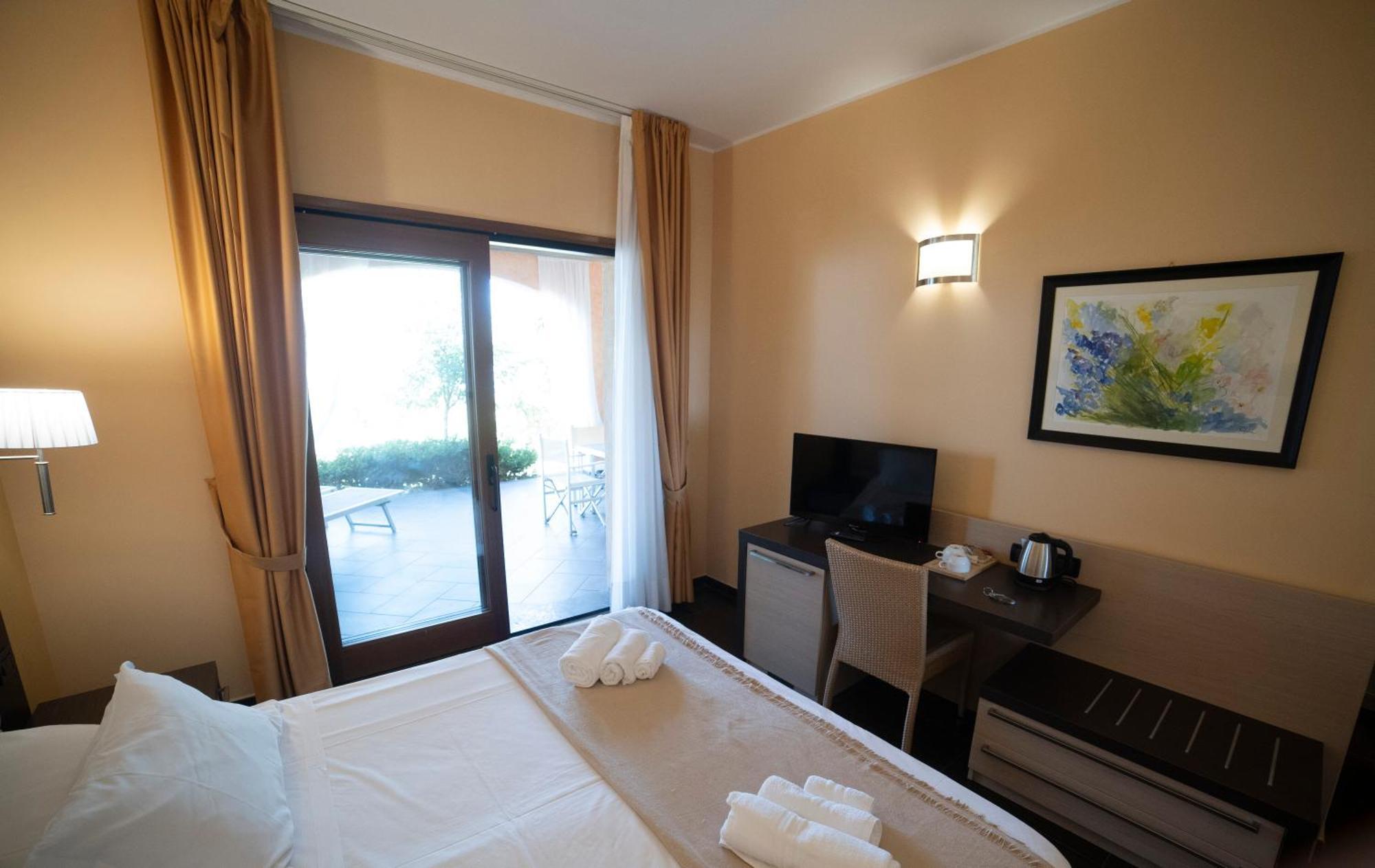Superior Quadruple Room,1635888840:JPEG